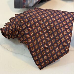 Bert Pulitzer Hand Blocked Black Diamond Print Silk Tie